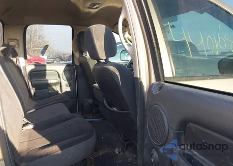 2004 Dodge Ram 2500 Slt/Laramie z USA, uszkodzony, nr VIN 3D7KU28D84G138313